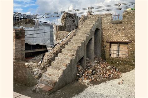 m4ufree pompeii|Pompeii building site reveals ancient Roman construction methods.